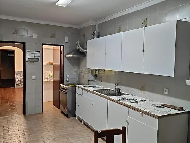 Apartment T3 in São Sebastião, Setúbal