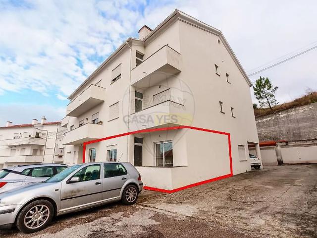 Apartment T3 in Santo António dos Olivais, Coimbra