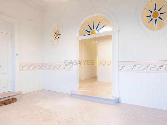 Apartment T3 in Santa Maria Maior, Lisboa