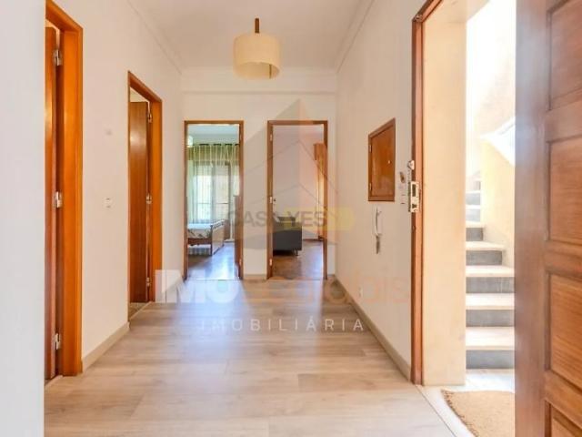 Apartment T3 in Santarém Marvila, Santa Iria da Ribeira de Santarém, Santarém São Salvador e Santarém São Nicolau, Santarém