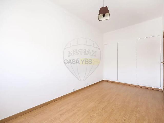 Apartment T3 in Seixal, Arrentela e Aldeia de Paio Pires, Seixal