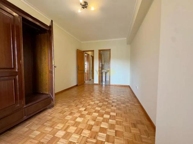Apartment T3 in Póvoa de Lanhoso Nossa Senhora do Amparo, Póvoa de Lanhoso