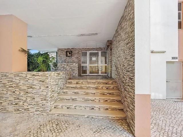 Apartment T3 in Parque das Nações, Lisboa