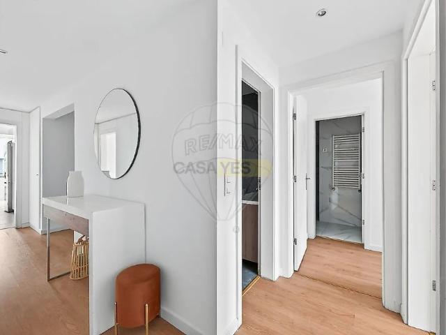 Apartment T3 in Parque das Nações, Lisboa