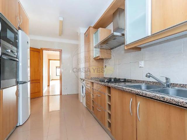 Apartment T3 in Queluz e Belas, Sintra