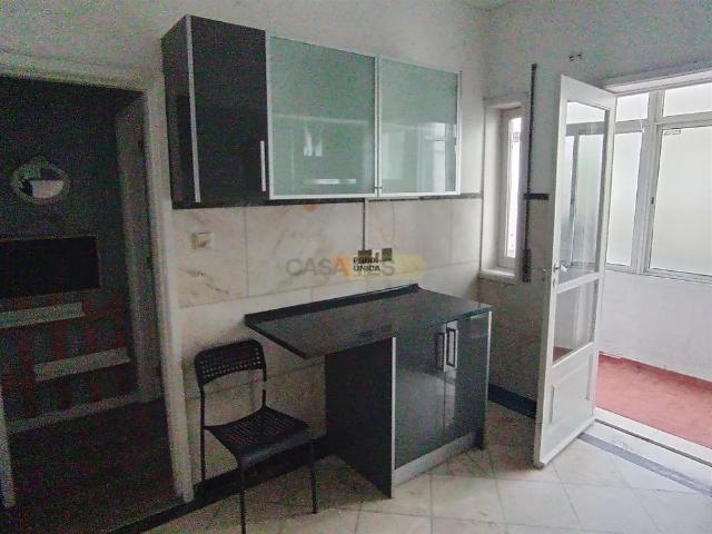 Apartment T3 in Ramalde, Porto