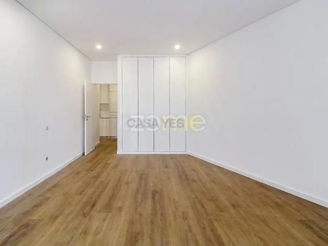 Apartment T3 in Vila de Cucujães, Oliveira de Azeméis