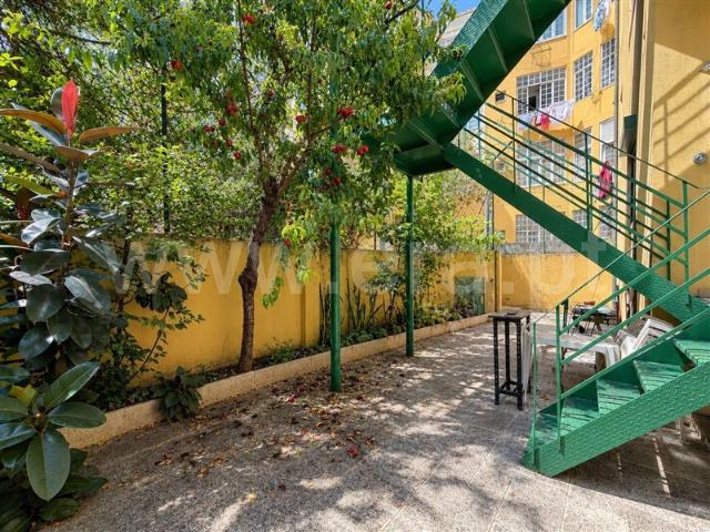 Apartment T3 / Lisboa, Areeiro