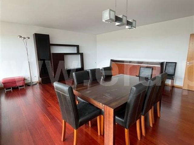 Apartment T3 / Lisboa, Santa Clara