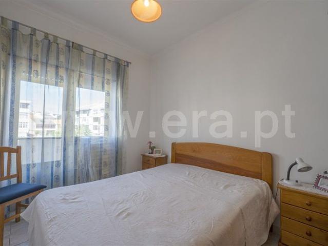 Apartment T3 / Seixal, Paivas