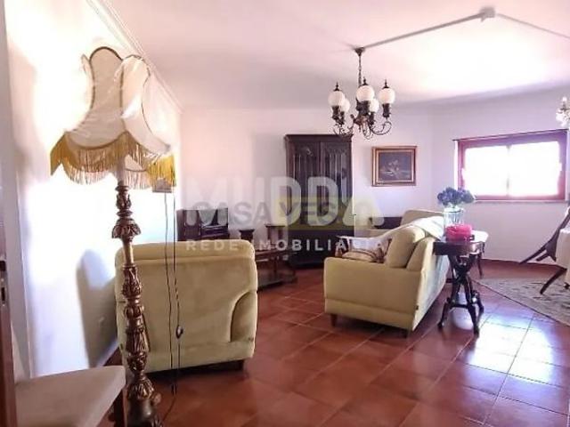 Apartment T4 in Caldas da Rainha Santo Onofre e Serra do Bouro, Caldas da Rainha