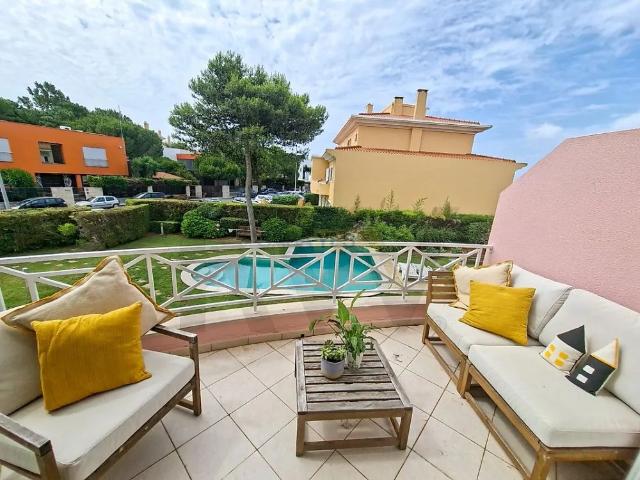 Apartment T4 in Cascais e Estoril, Cascais