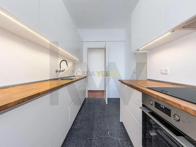 Apartment T4 in Cascais e Estoril, Cascais