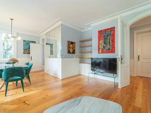 Apartment T4 in Cedofeita, Santo Ildefonso, Sé, Miragaia, São Nicolau e Vitória, Porto