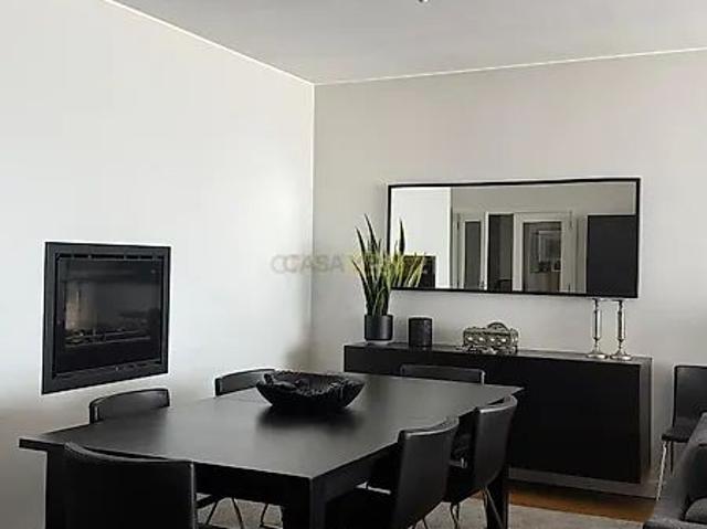 Apartment T4 in Aldoar, Foz do Douro e Nevogilde, Porto