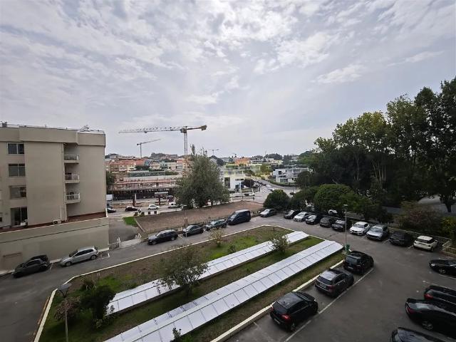 Apartment T4 in Aldoar, Foz do Douro e Nevogilde, Porto