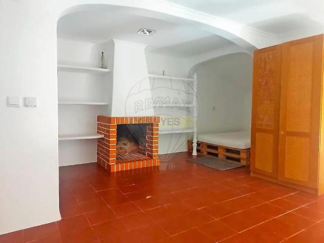 Apartment T4 in Beja Santiago Maior e São João Baptista, Beja