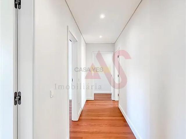 Apartment T4 in Matosinhos e Leça da Palmeira, Matosinhos