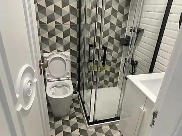 Apartment T4 in São Domingos de Benfica, Lisboa