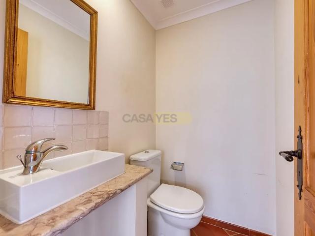 Apartment T5 in Cascais e Estoril, Cascais