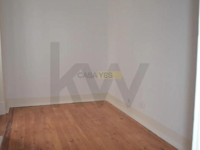 Apartment T5 in Avenidas Novas, Lisboa