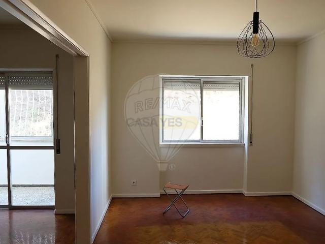 Apartment T5 in Oeiras e São Julião da Barra, Paço de Arcos e Caxias, Oeiras