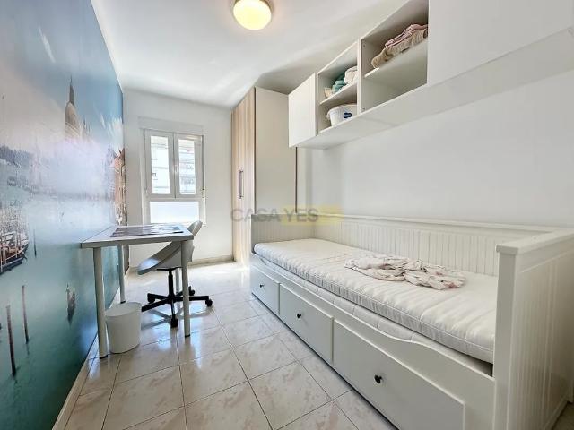 Apartment T5 in Marvila, Lisboa