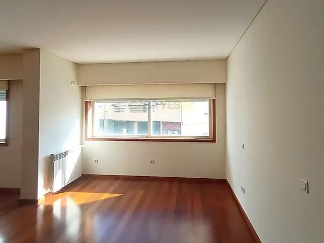 Apartment T6 in Espinho, Espinho