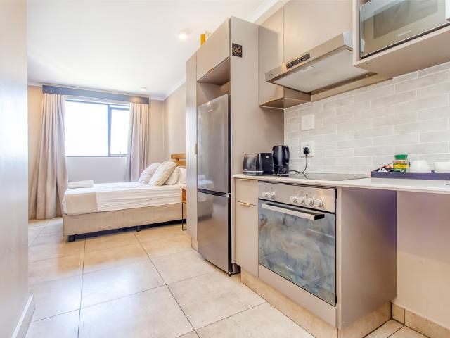 Apartment To Let in Sandton Central