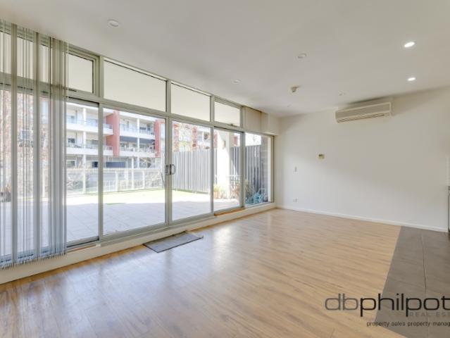 apartment to let in 205/6 8 Wirra Drive, New Port 1 bed