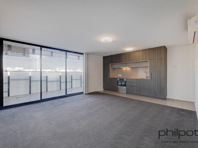 apartment to let in 301/242 Flinders Street, Adelaide 2 bed