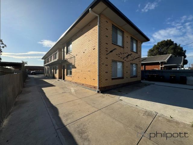 apartment to let in 4/407 Churchill Road, Kilburn 2 bed