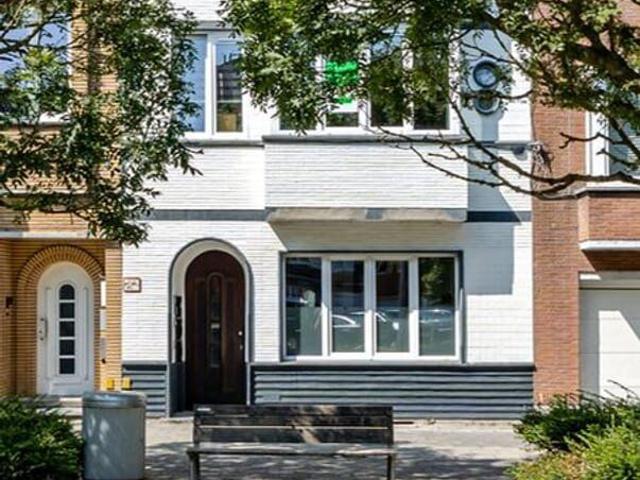 Apartment To Let