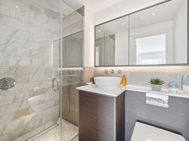 Apartment to rent with 2 bedrooms, Barrons Chase, Richmond