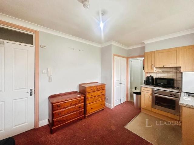 apartment to rent Cotteridge Manor, 72 Middleton Hall Road, Kings Norton, Birmingham, B30
