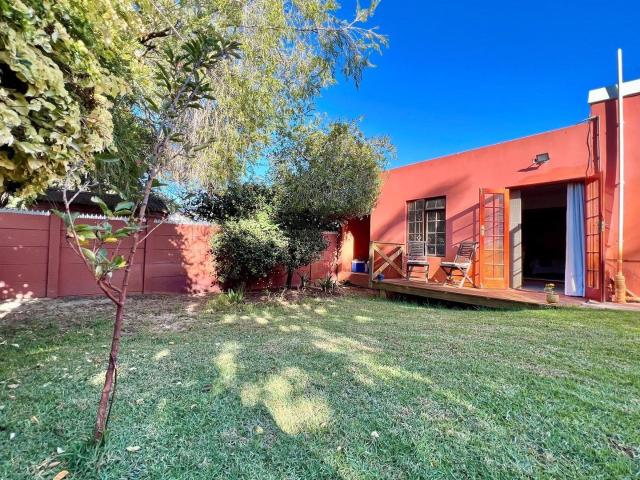 Apartment To Rent in Table View, Blouberg