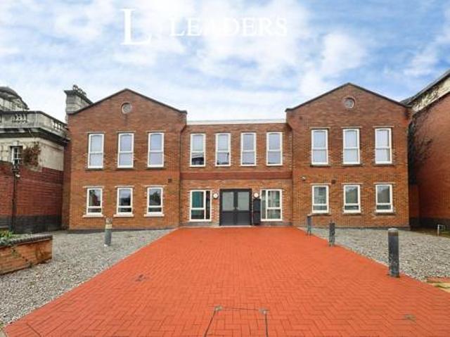 Apartment to rent in The Court House, Horninglow Street, Burton Upon Trent, Staffordshire, DE14 | Leaders