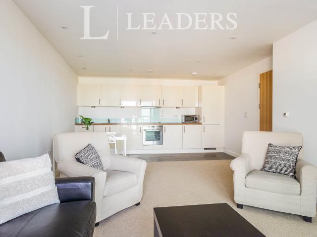 Apartment to rent in The Crescent, Gunwharf Quays, Portsmouth, PO1 | Leaders