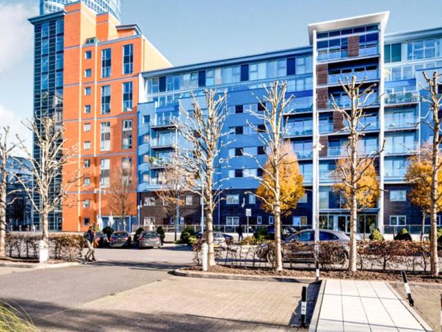 Apartment to rent in The Blue Building, Gunwharf Quays, Portsmouth, PO1 | Leaders