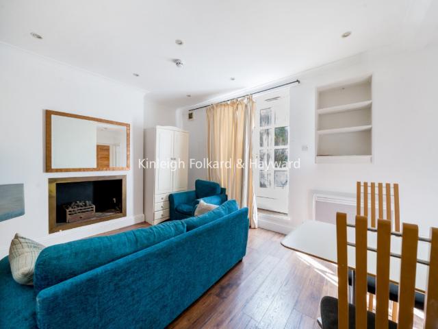 apartment to rent in The Mall, London, W5