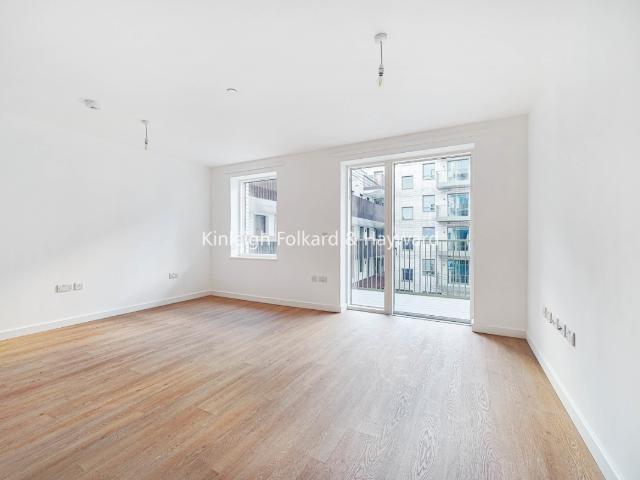 apartment to rent in Tide Street, Barking, IG11