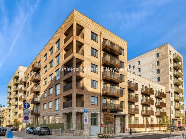 apartment to rent in Tide Street, Barking, IG11