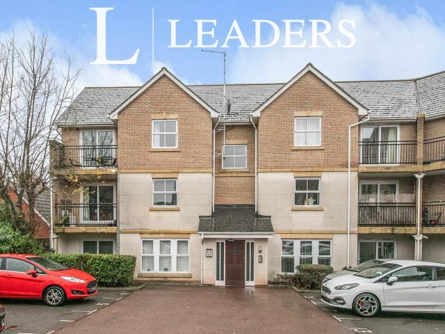 Apartment to rent in Wallace Road, Colchester, CO4 | Leaders