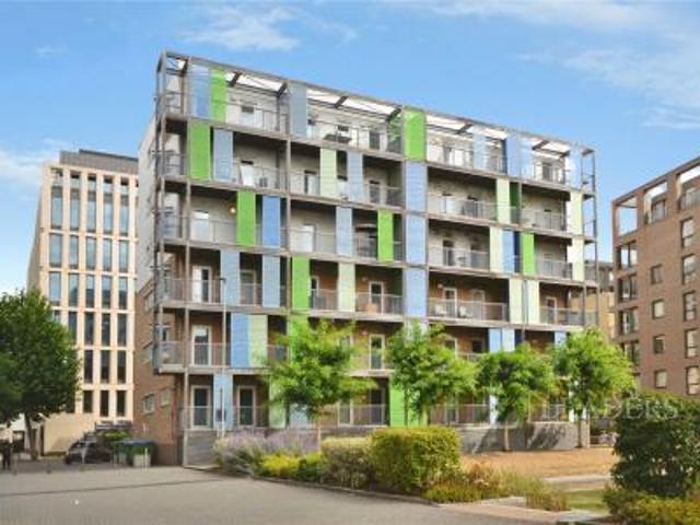 Apartment to rent in Warren Close, Cambridge, Cambridgeshire, CB2 | Leaders
