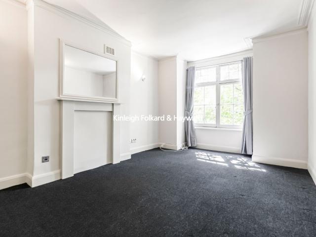 apartment to rent in Waterloo Terrace, Islington, London, N1