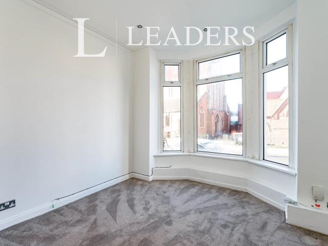 Apartment to rent in Waverley Road, Southsea, PO5 | Leaders
