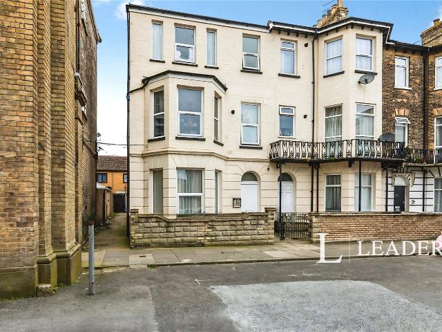 Apartment to rent in Wellington Road, Great Yarmouth, Norfolk, NR30 | Leaders