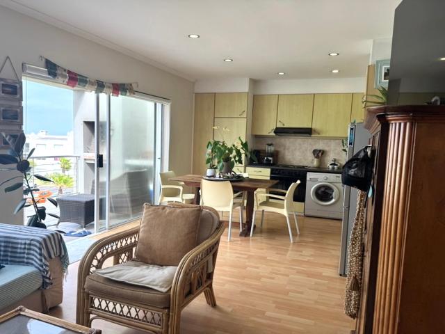 Apartment to rent in West Beach, Blouberg