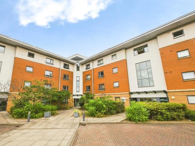 Apartment to rent in West Cotton Close, Northampton, Northamptonshire, NN4 | Leaders