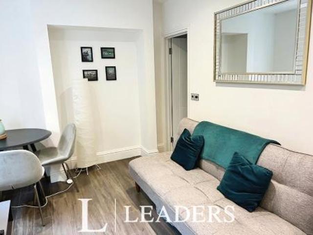Apartment to rent in Windsor Court, Windsor Street, Brighton, BN1 | Leaders